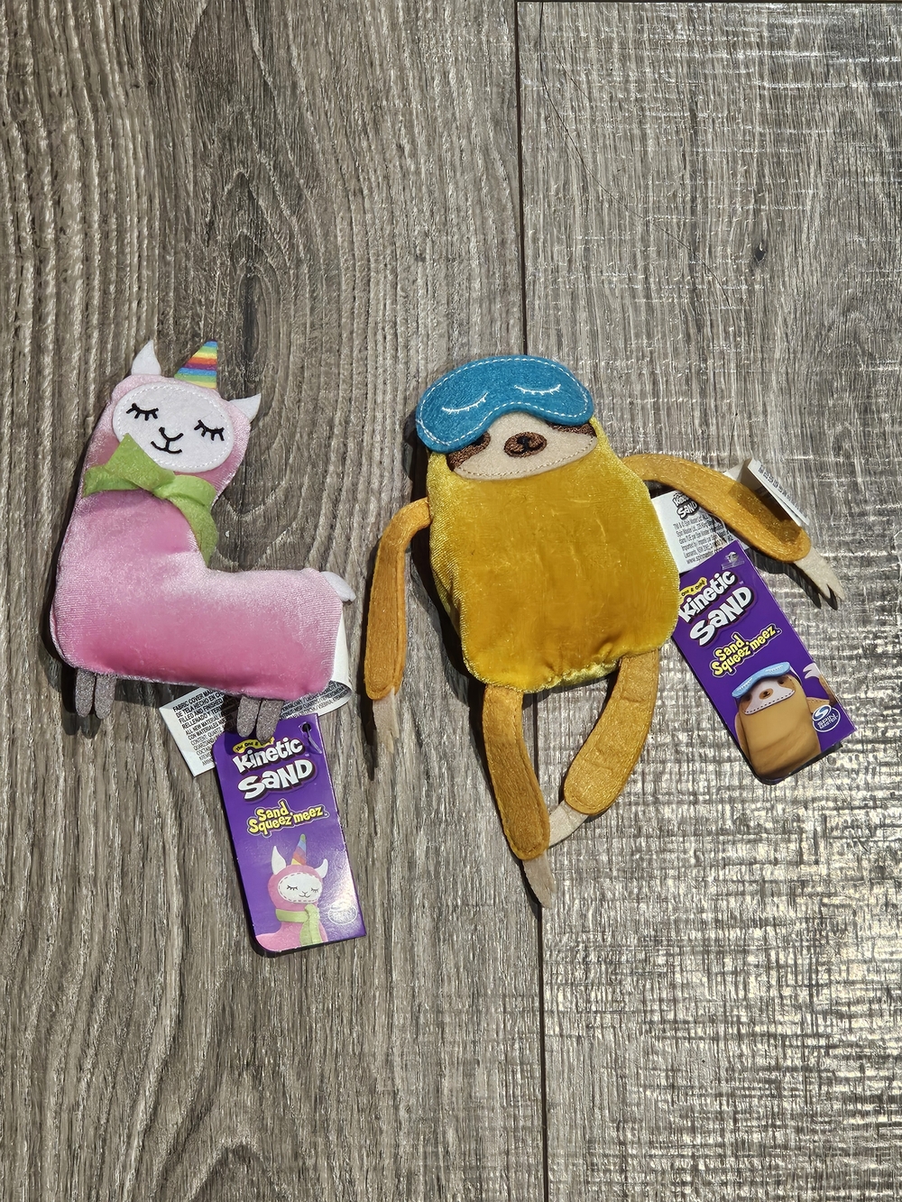 Kinetic Sand Plush Llama & Sloth Set - Pink and Yellow